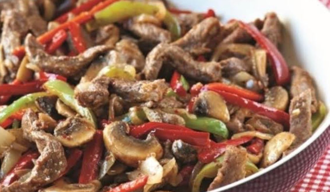Kremalı Mantar Soslu Dana Lokum