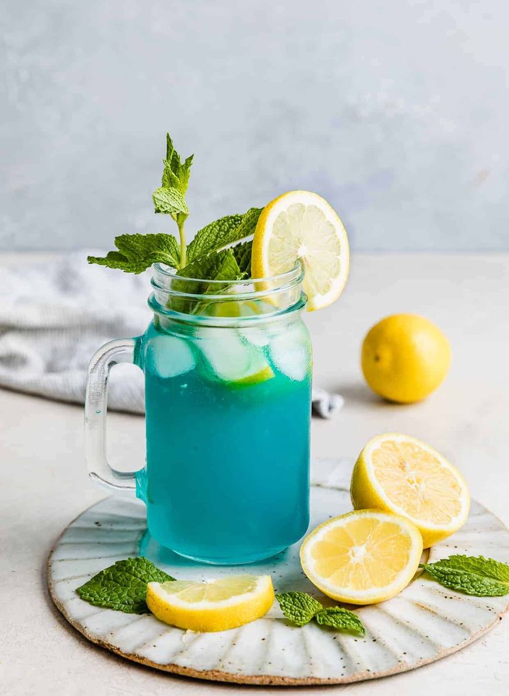 Blue lemonade
